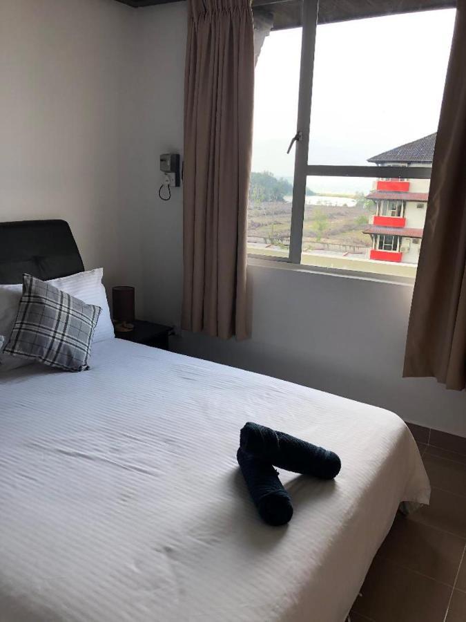 Kerteh Apartment Bagian luar foto
