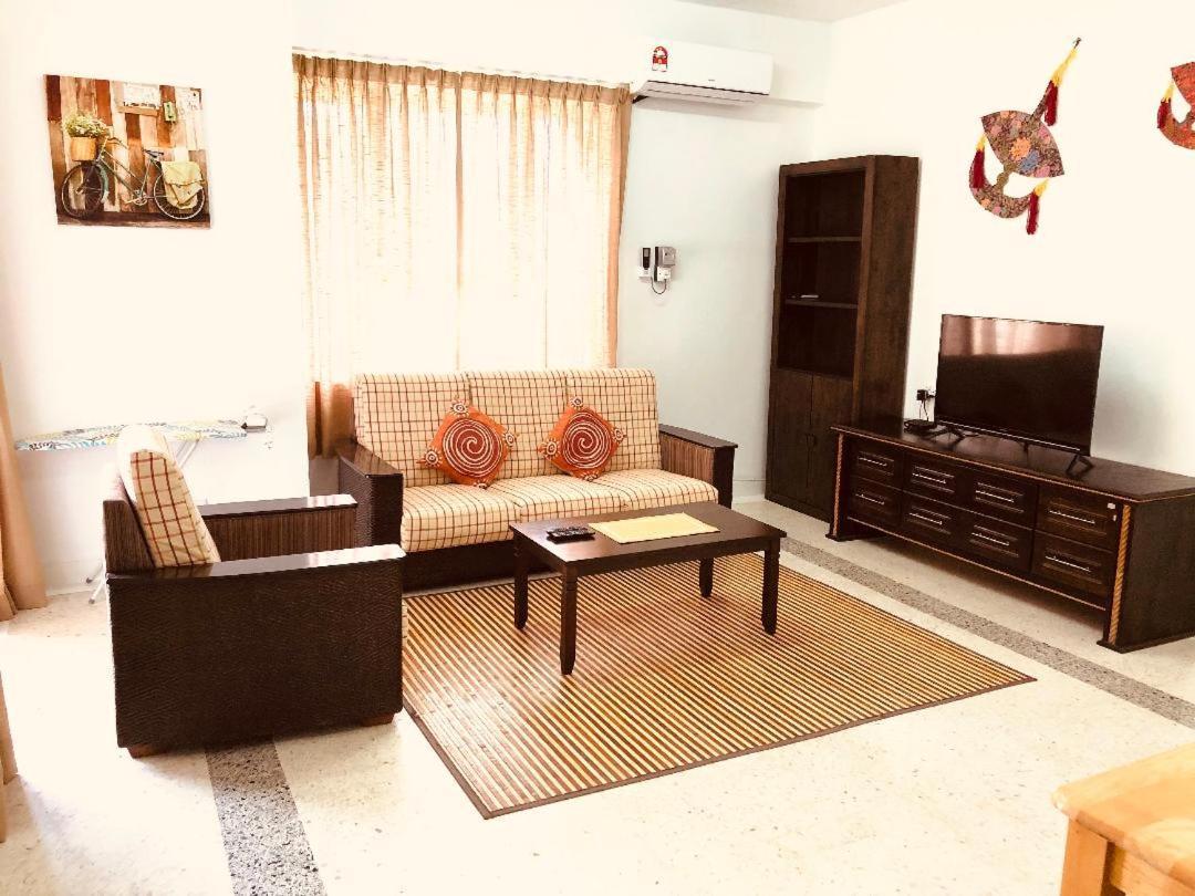 Kerteh Apartment Bagian luar foto